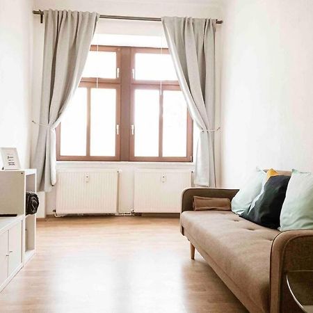 Top Moderne Wohnung In Leipziger Altbau - Netflix Inklusive Exterior photo